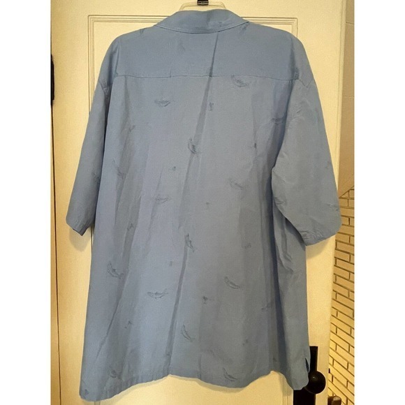 Columbia Men's XL Light Blue Shirt Button Up Fish & Martinis - Picture 7 of 9